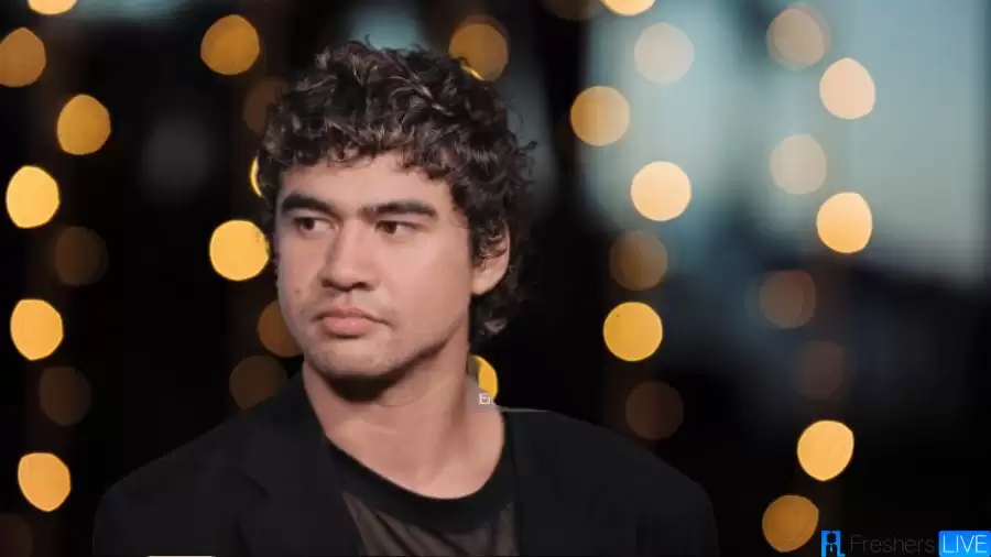 Who are Calum Hood Parents? Meet David Hood And Joy Hood