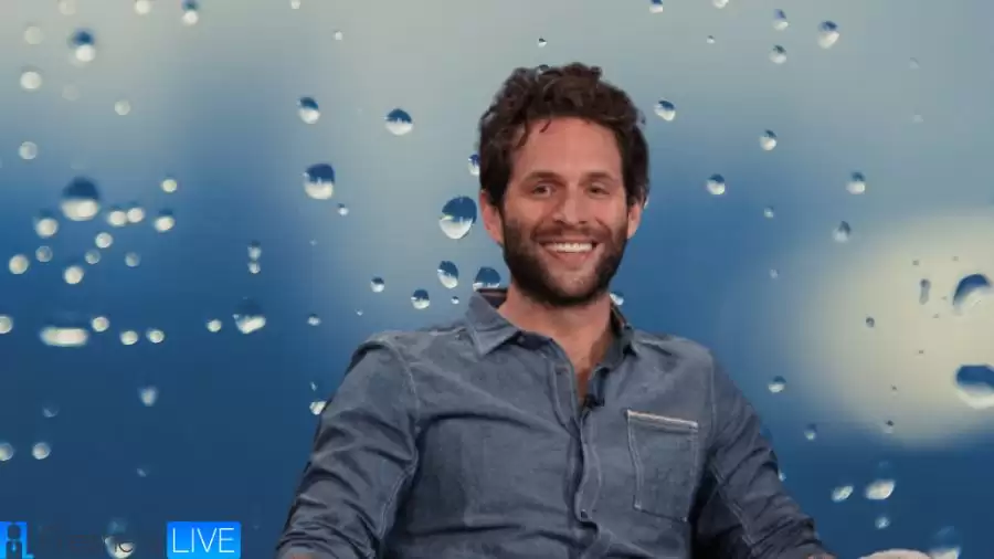 Who are Glenn Howerton Parents? Meet Glenn Franklin Howerton Jr And Janice Howerton