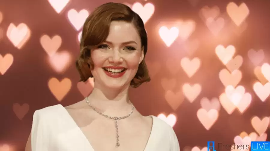 Who are Holliday Grainger Parents? Meet Gian Grainger