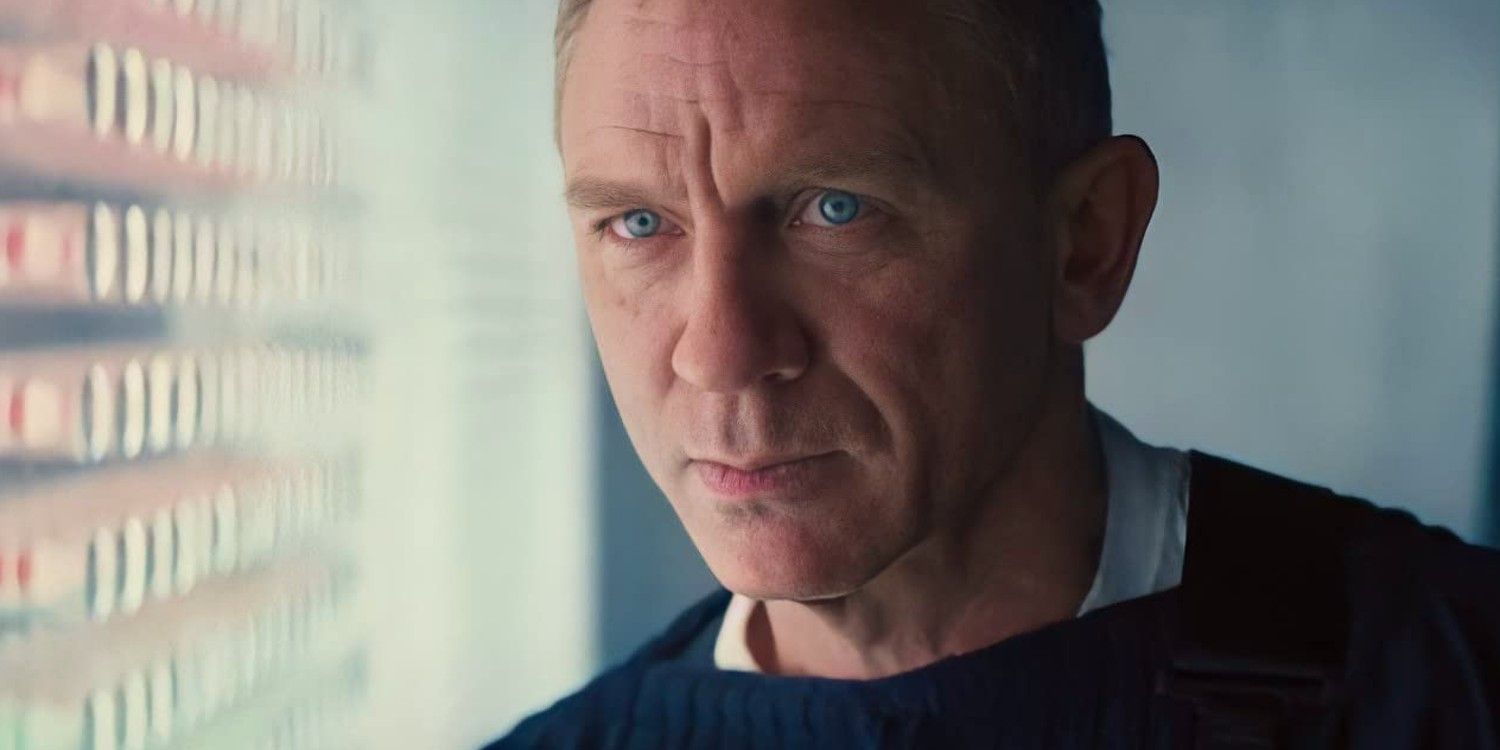 10 Things About Daniel Craig’s James Bond Movies That Make No Sense