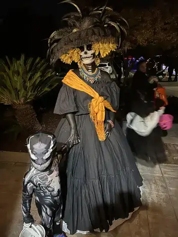 câu nói đi xin kẹo halloween câu nói đi xin kẹo halloween