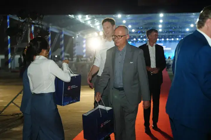 những câu nói hay về cách tặng quà những câu nói hay về cách tặng quà