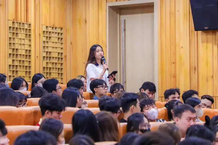 câu nói hay về sinh viên năm cuối câu nói hay về sinh viên năm cuối